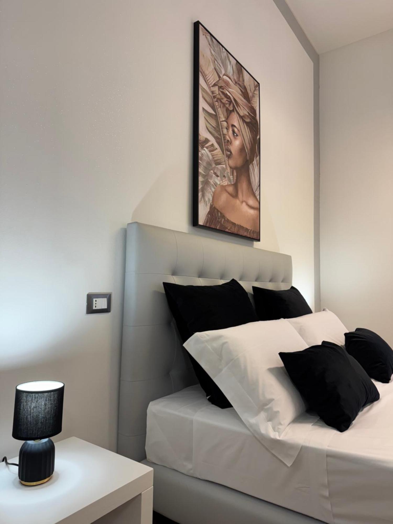 Crispi 120 Rooms New Opening Palermo Exterior foto